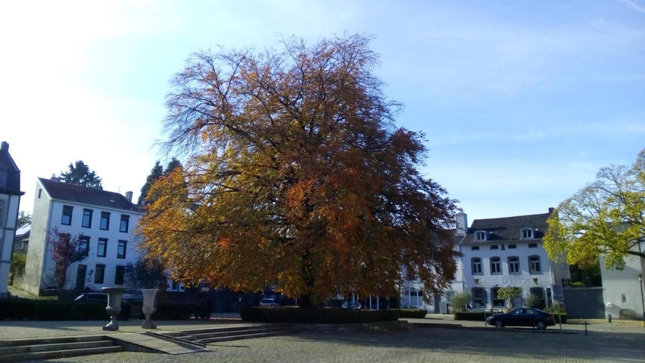 Prive Sauna & Terras - Aachen Vaals Drielandenpunt エクステリア 写真