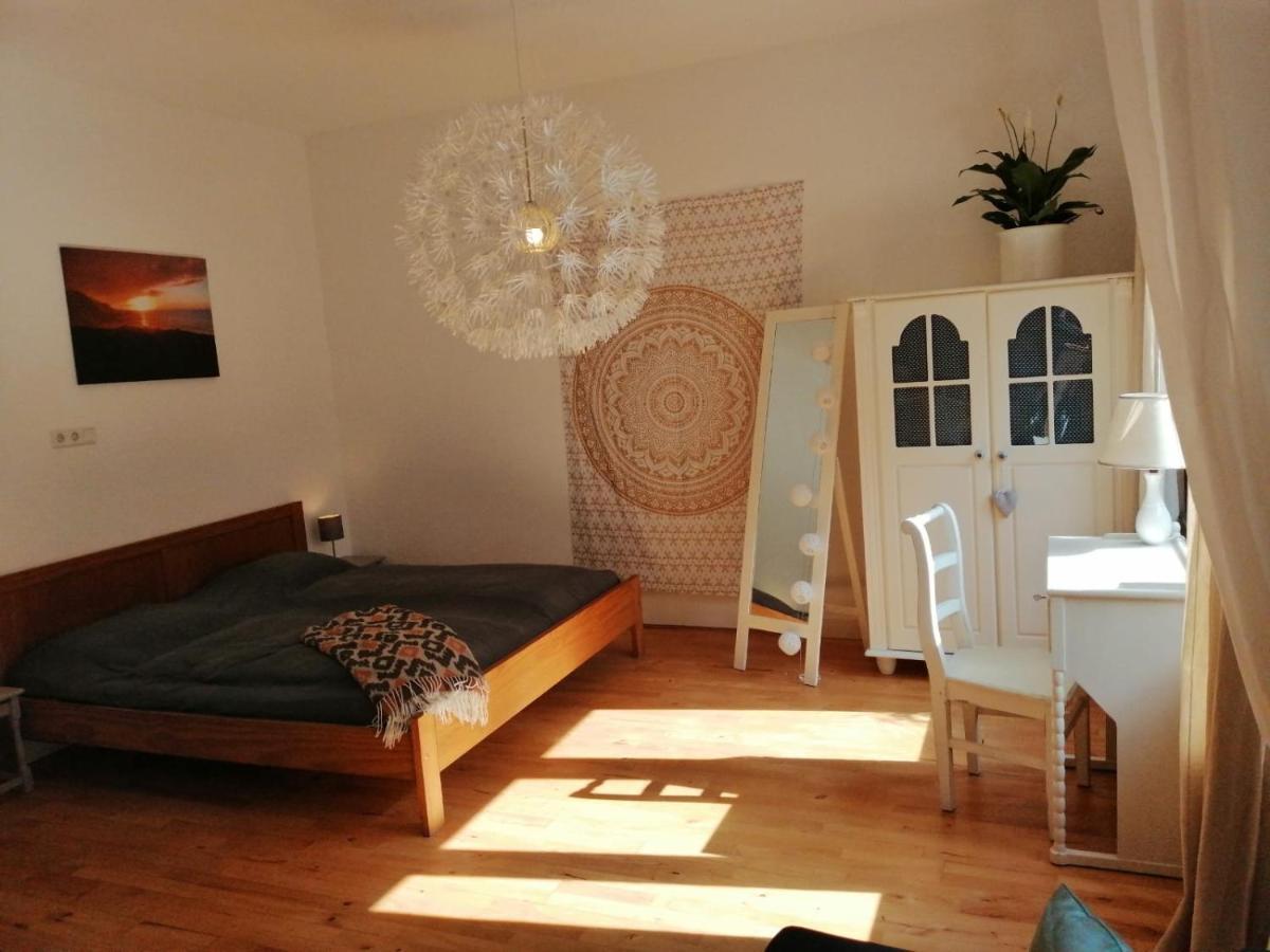Prive Sauna & Terras - Aachen Vaals Drielandenpunt エクステリア 写真